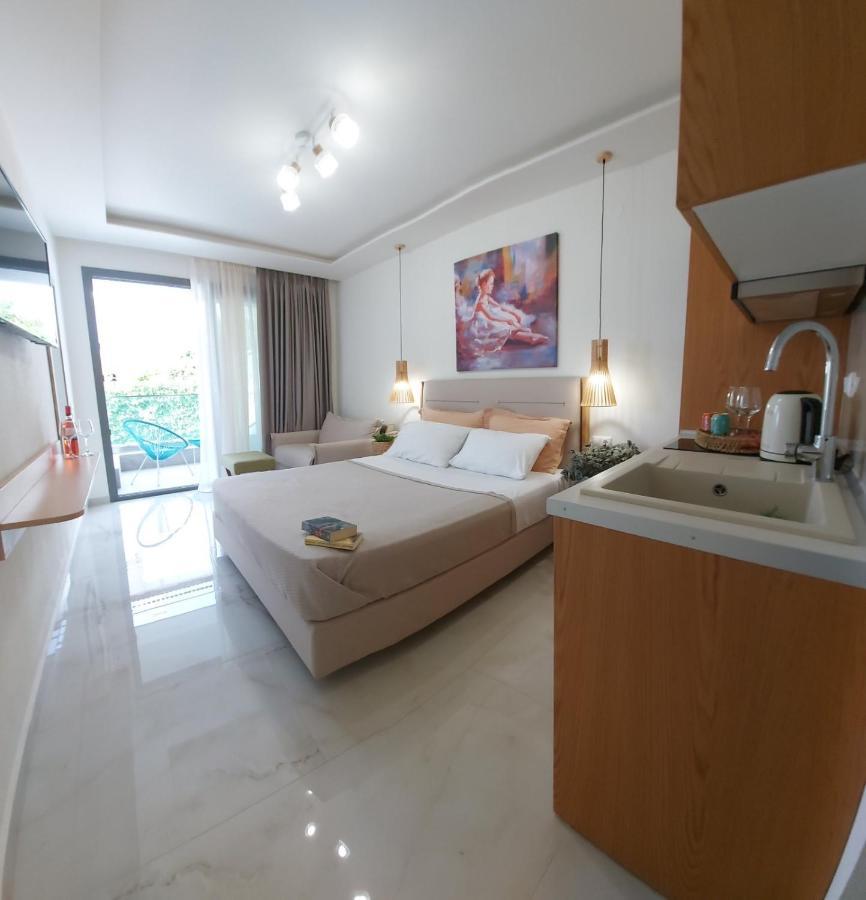 נאוס מרמרס Wide Blue Luxury Boutique Suites מראה חיצוני תמונה