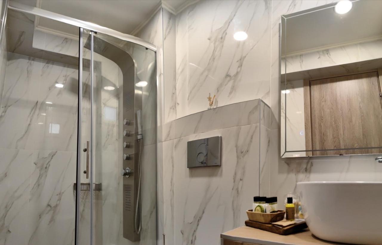נאוס מרמרס Wide Blue Luxury Boutique Suites מראה חיצוני תמונה